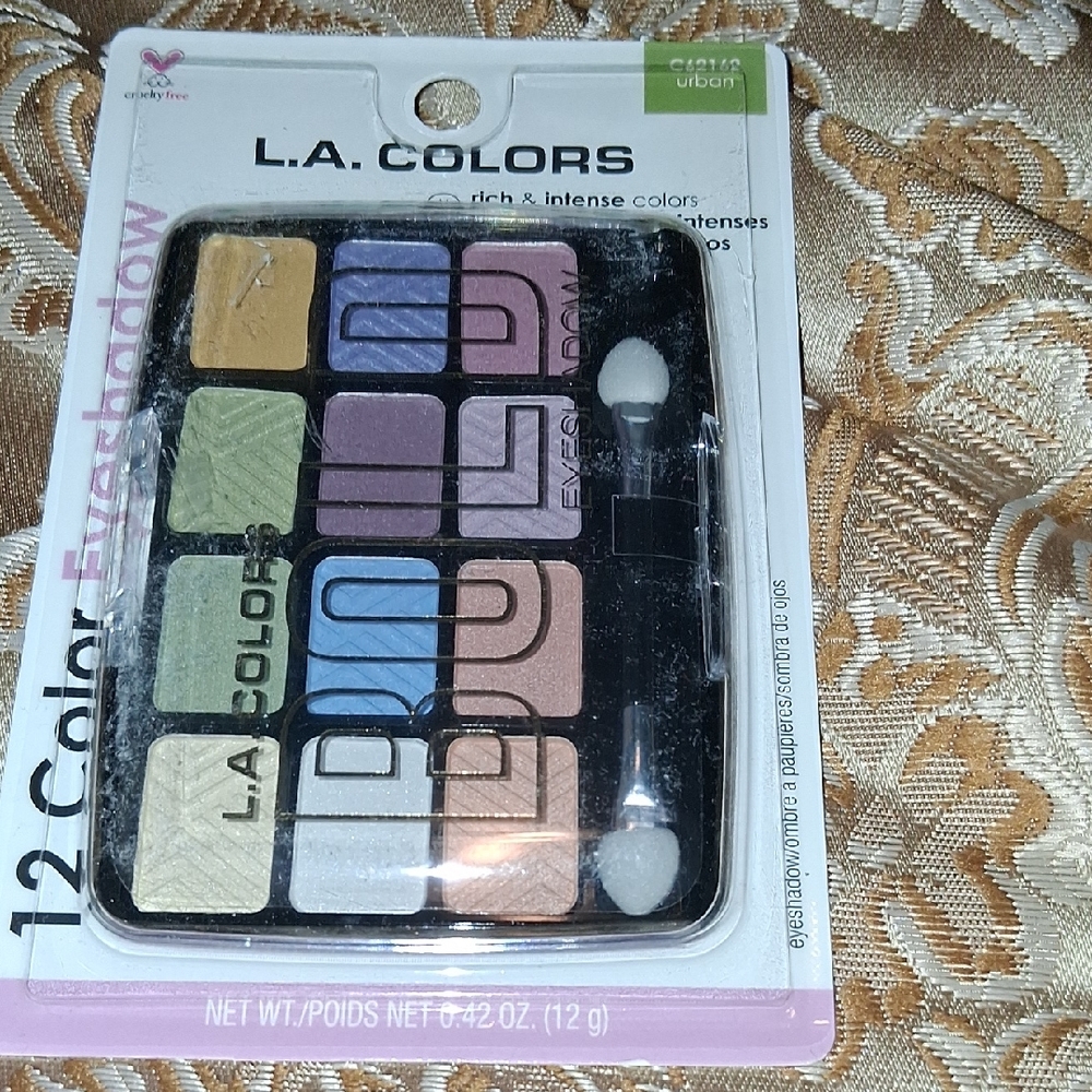 L.A. Colors Bold 12-Color Eyeshadow Palette